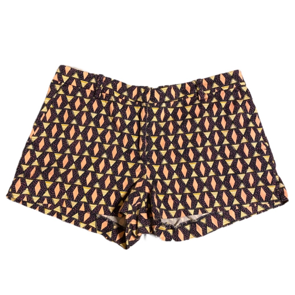 H&M size 8 shorts peach and yellow diamond print